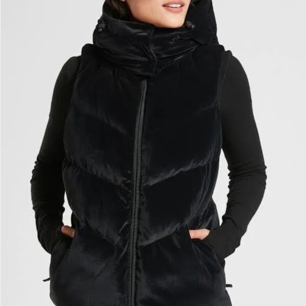 Athleta Lofty Velvet Goose Down Vest Black Small